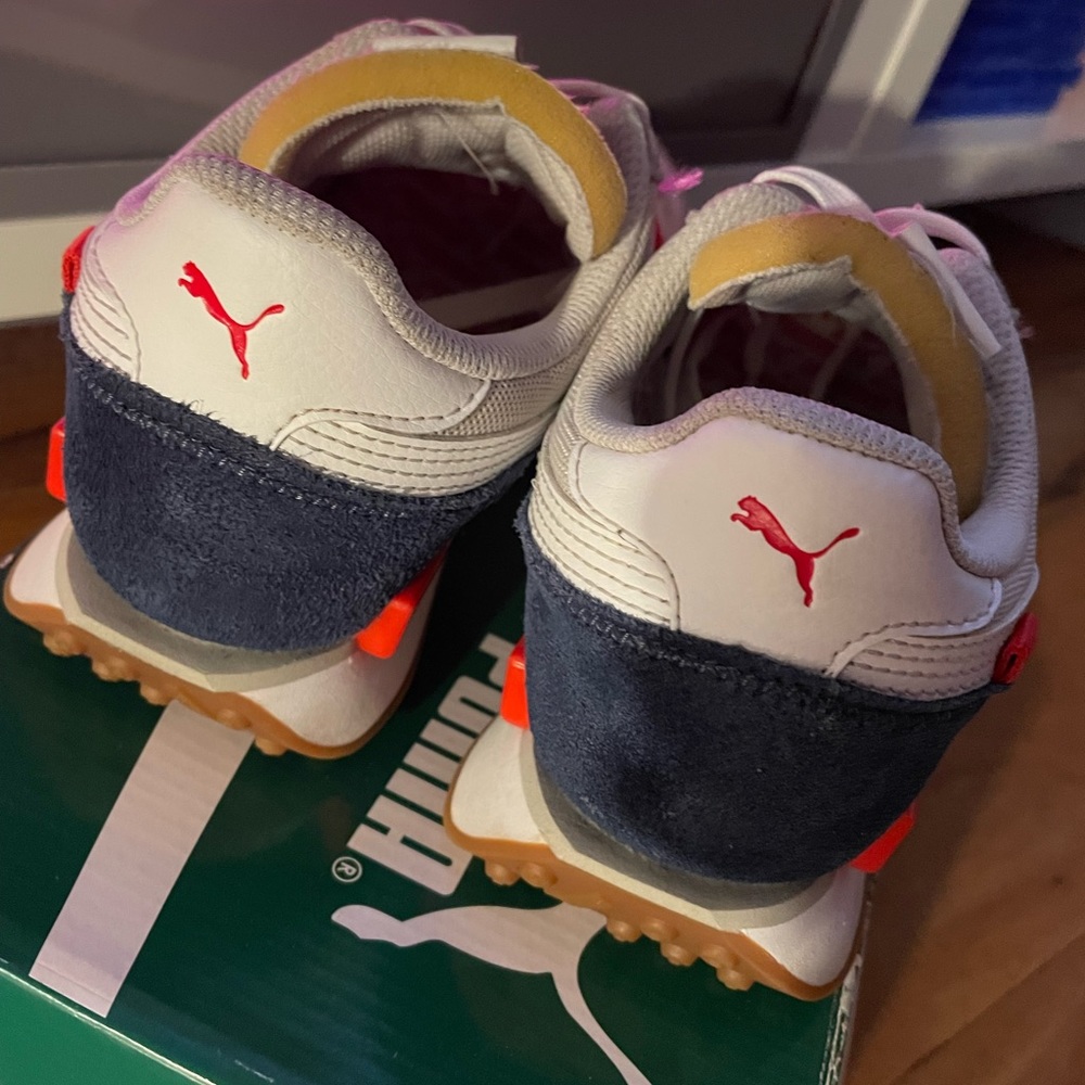 Puma Future Rider Stream On 'White Red - Picture 5 of 7